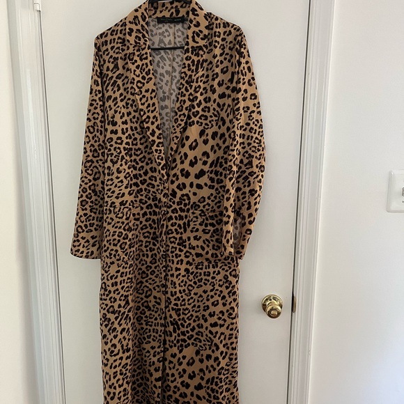 REVOLVE Delaney Duster In Leopard House of Harlow 1960 Long Jacket Coat Sz Small - Picture 4 of 9